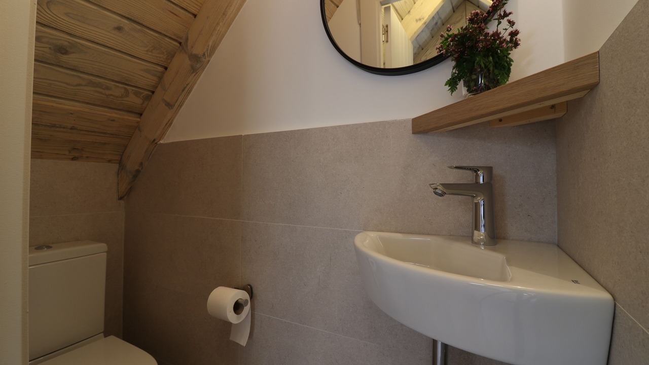 Photo of Bathroom in Pujo