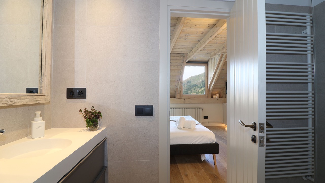 Photo of Bathroom in Pujo