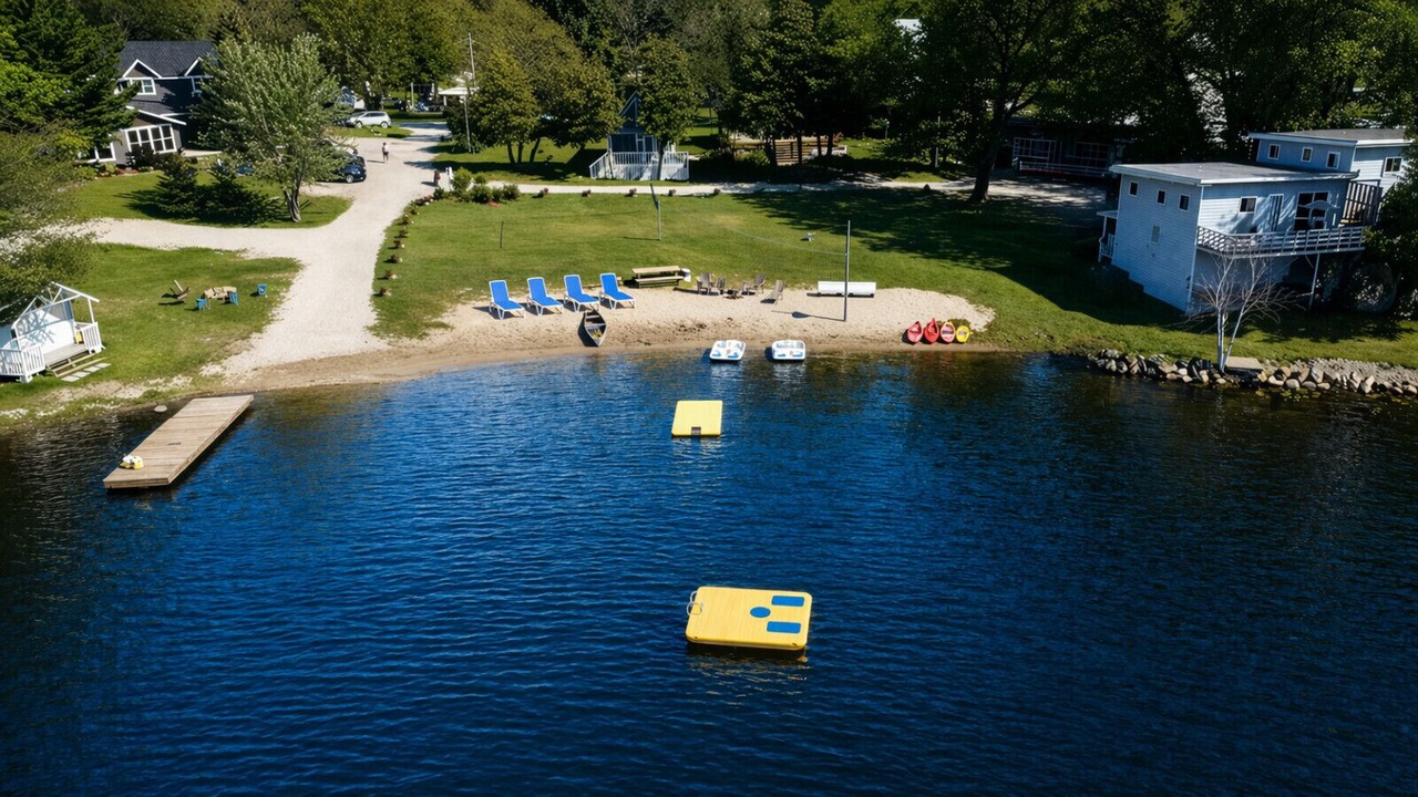 Photo of Others in Honey Harbour