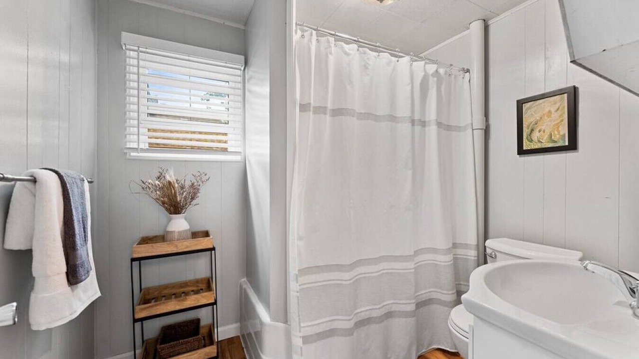 Photo of Bathroom in East End