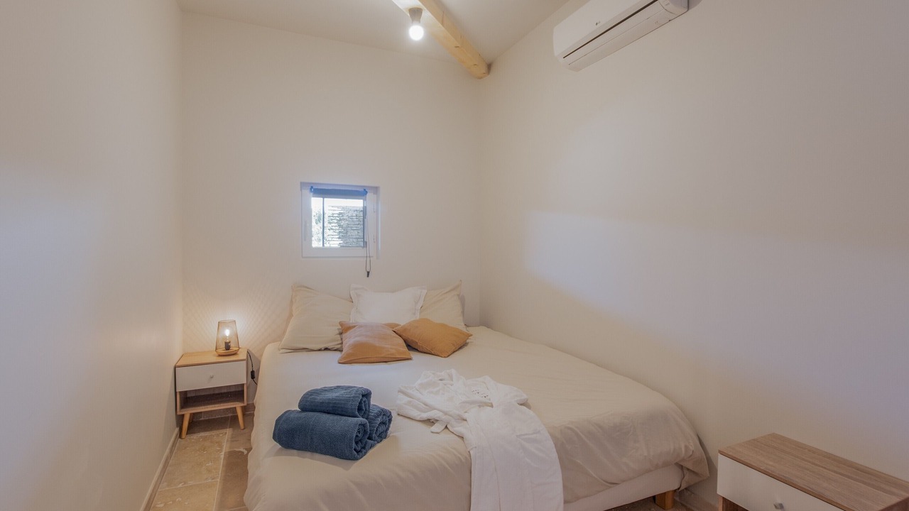 Photo of Bedroom in Pradons