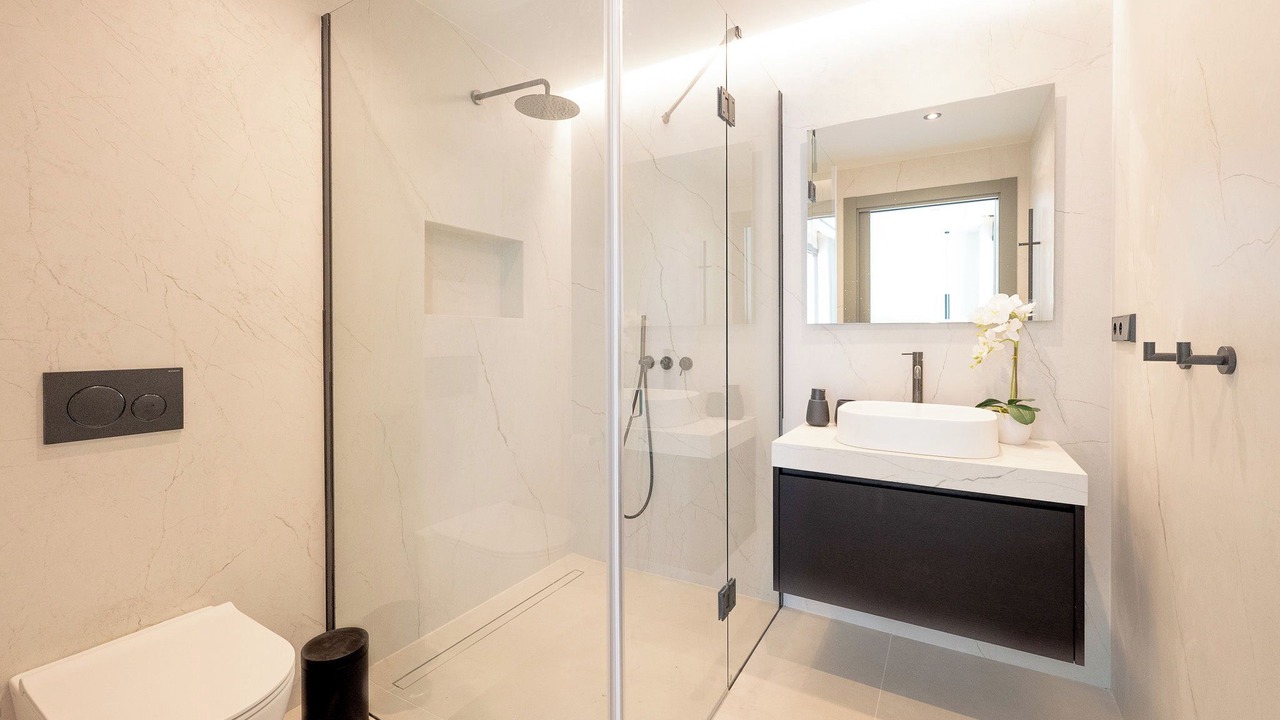Photo of Bathroom in Urbanizacion Hacienda las Chapas