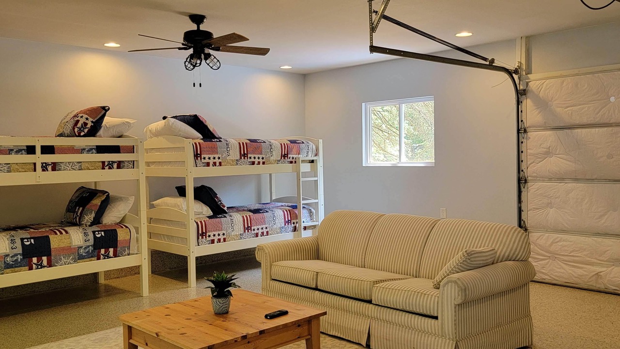 Photo of Livingroom in Pentwater