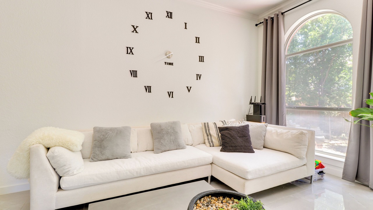 Photo of Livingroom in Scofield Farms