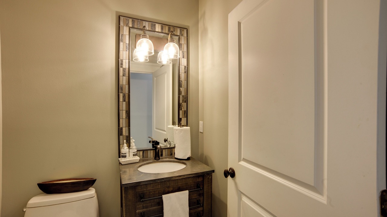 Photo of Bathroom in Coldspring