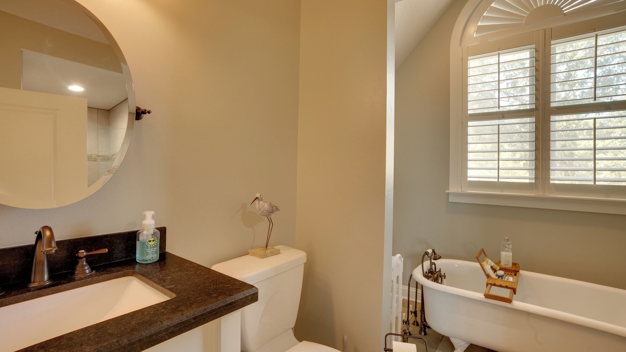 Photo of Bathroom in Coldspring