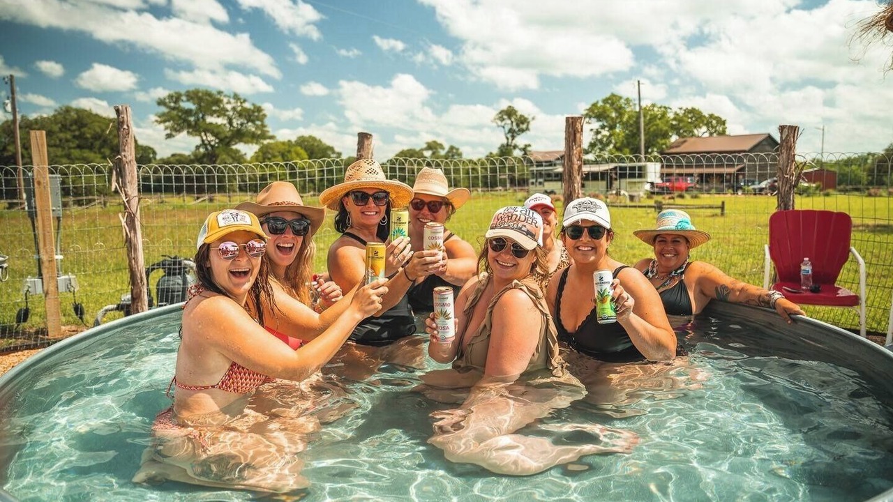 Photo of Others in Round Top