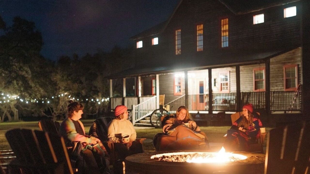 Photo of Others in Round Top