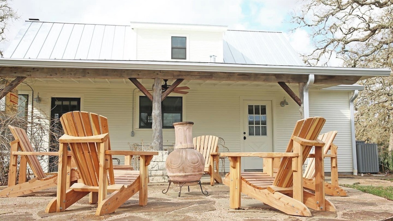 Photo of Others in Round Top