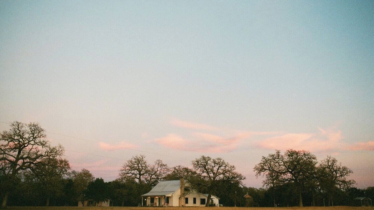 Photo of Others in Round Top