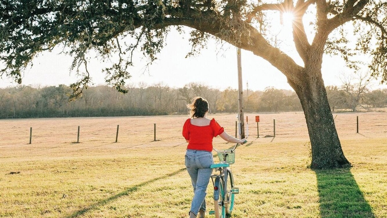 Photo of Others in Round Top