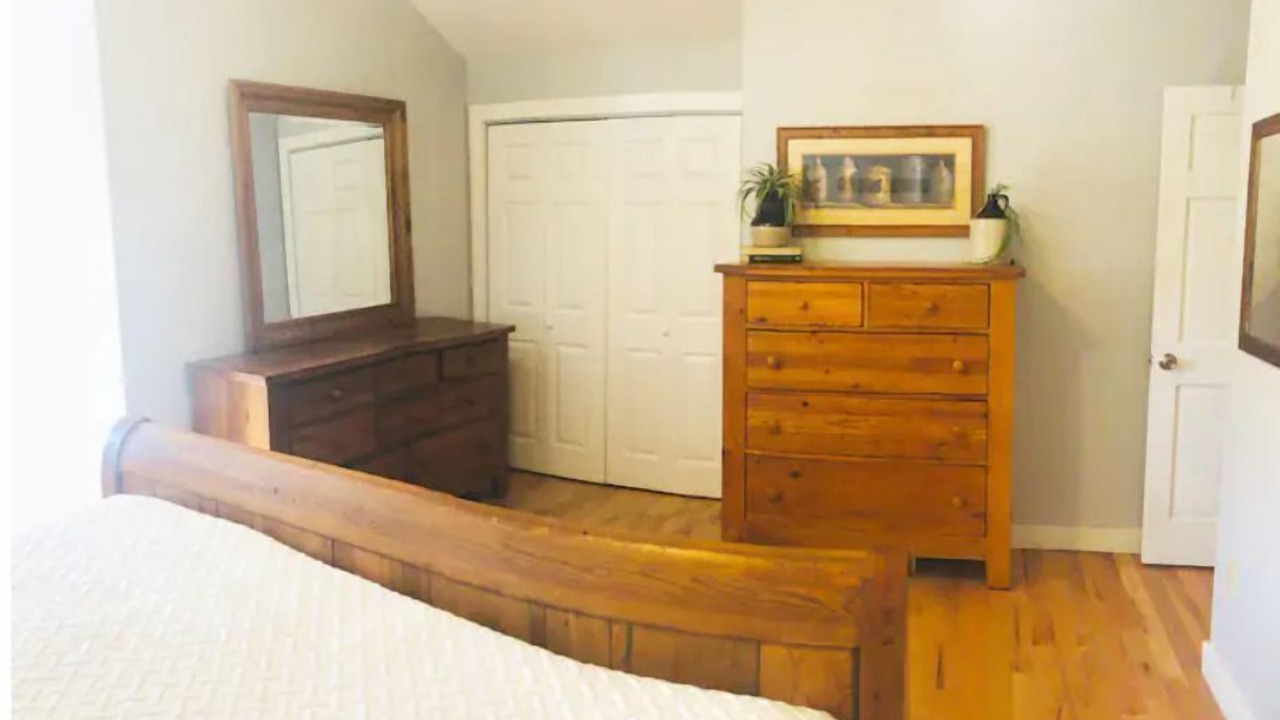 Photo of Bedroom in Jeffersonville