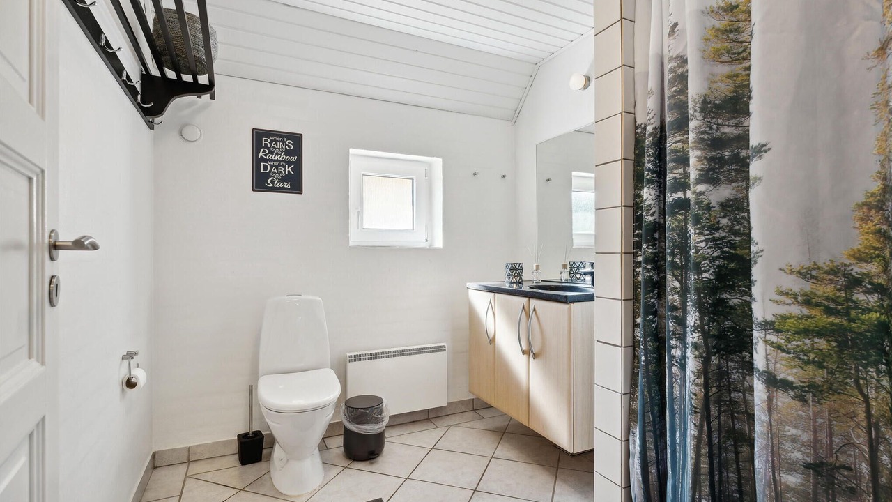 Photo of Bathroom in Øhuse