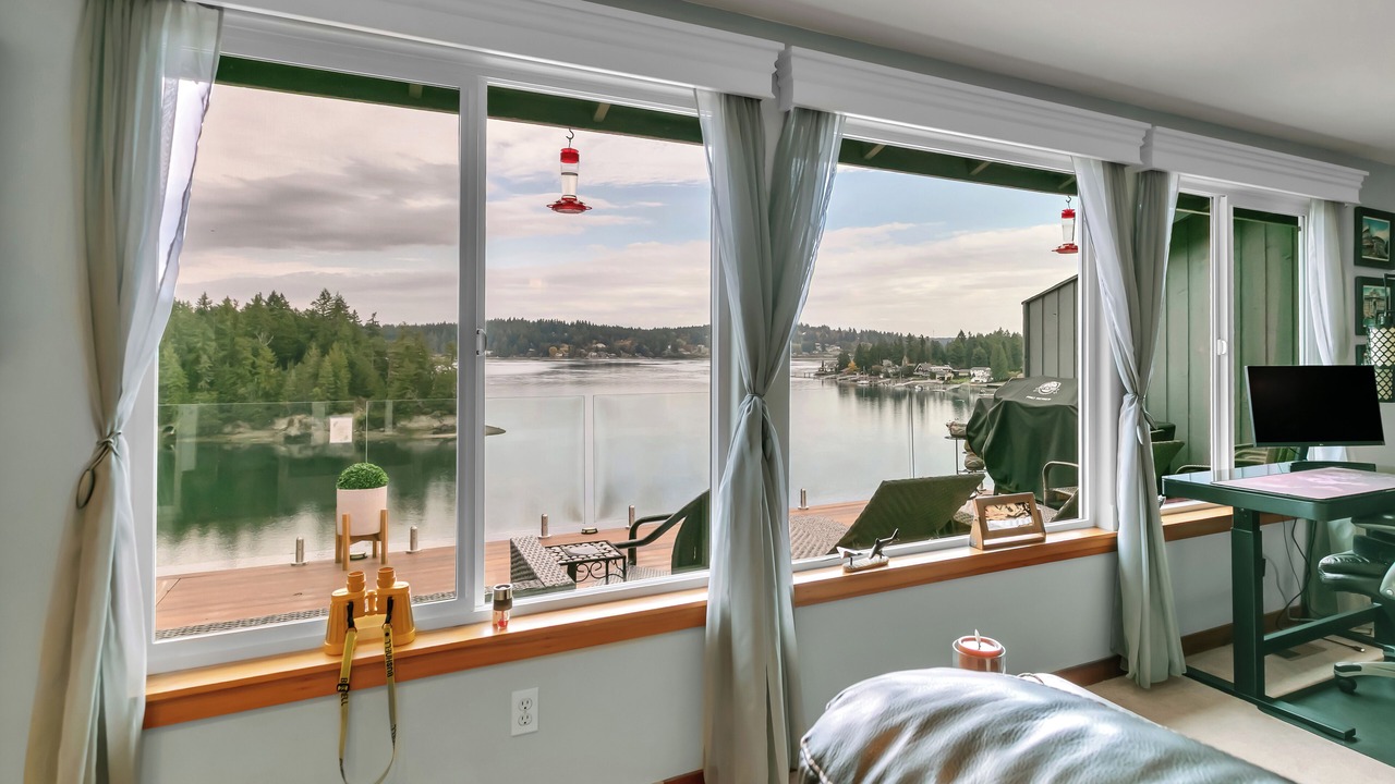 Photo of Others in Fox Island