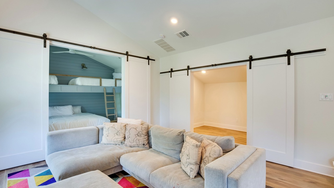 Photo of Bedroom in Malakoff