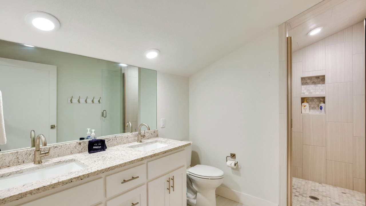 Photo of Bathroom in Malakoff