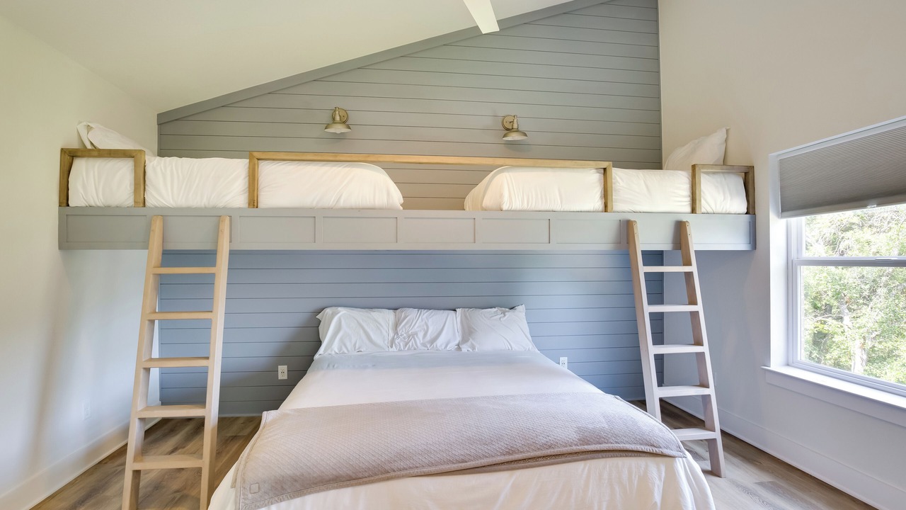 Photo of Bedroom in Malakoff