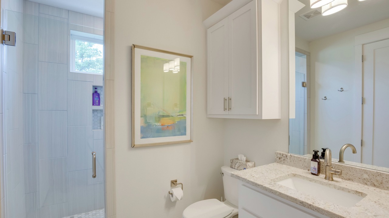 Photo of Bathroom in Malakoff