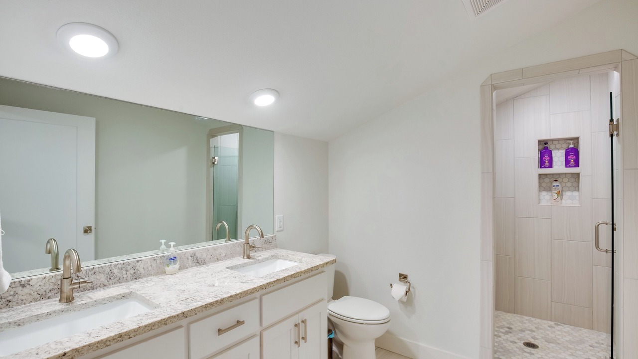 Photo of Bathroom in Malakoff