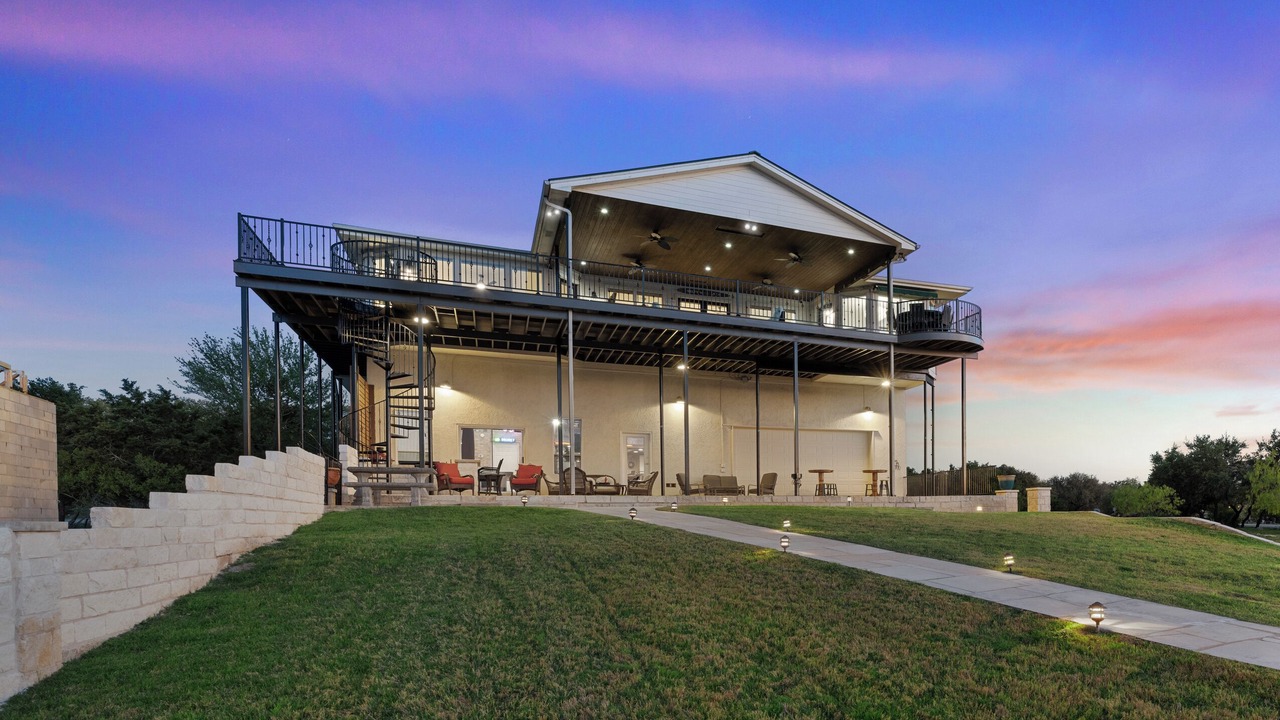 Photo of Outdoor in Highland Lake Estates
