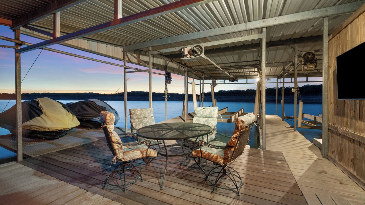Photo of Outdoor in Highland Lake Estates