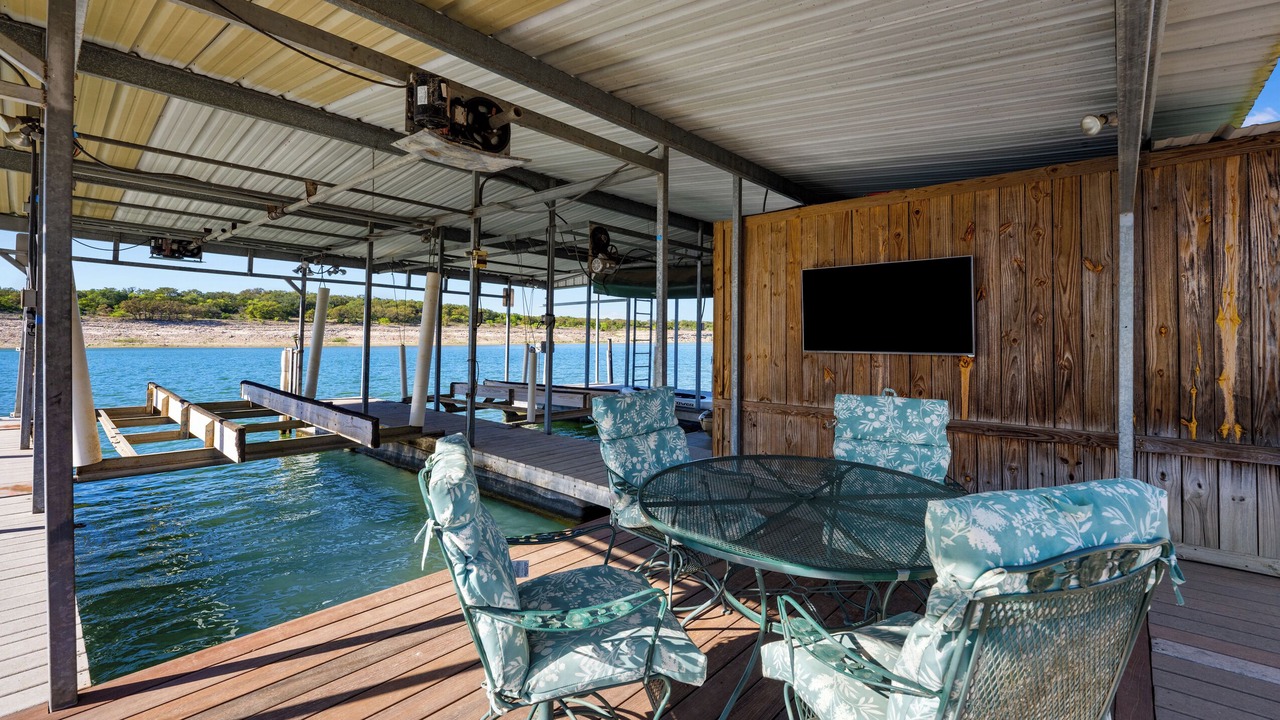 Photo of Outdoor in Highland Lake Estates