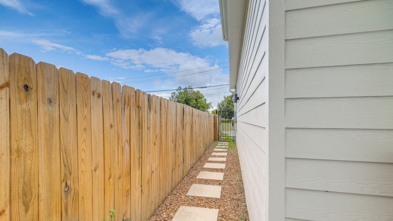Photo of Outdoor in Northside