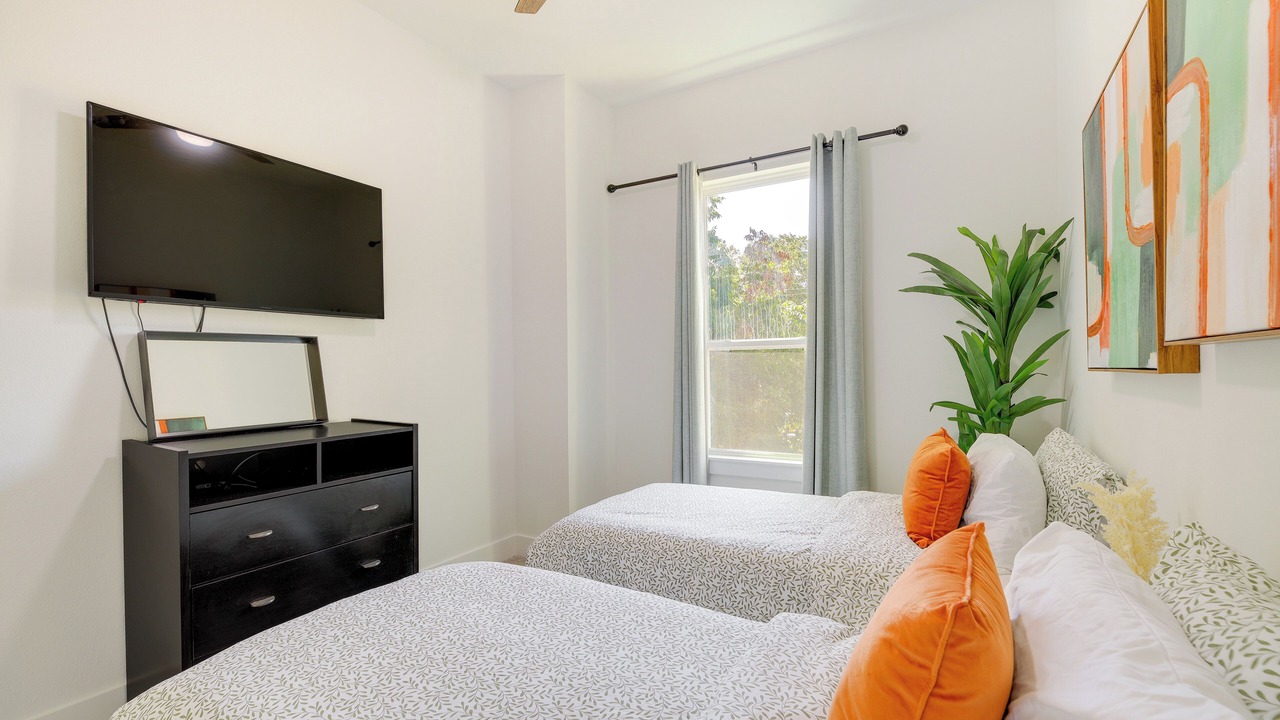 Photo of Bedroom in Northside
