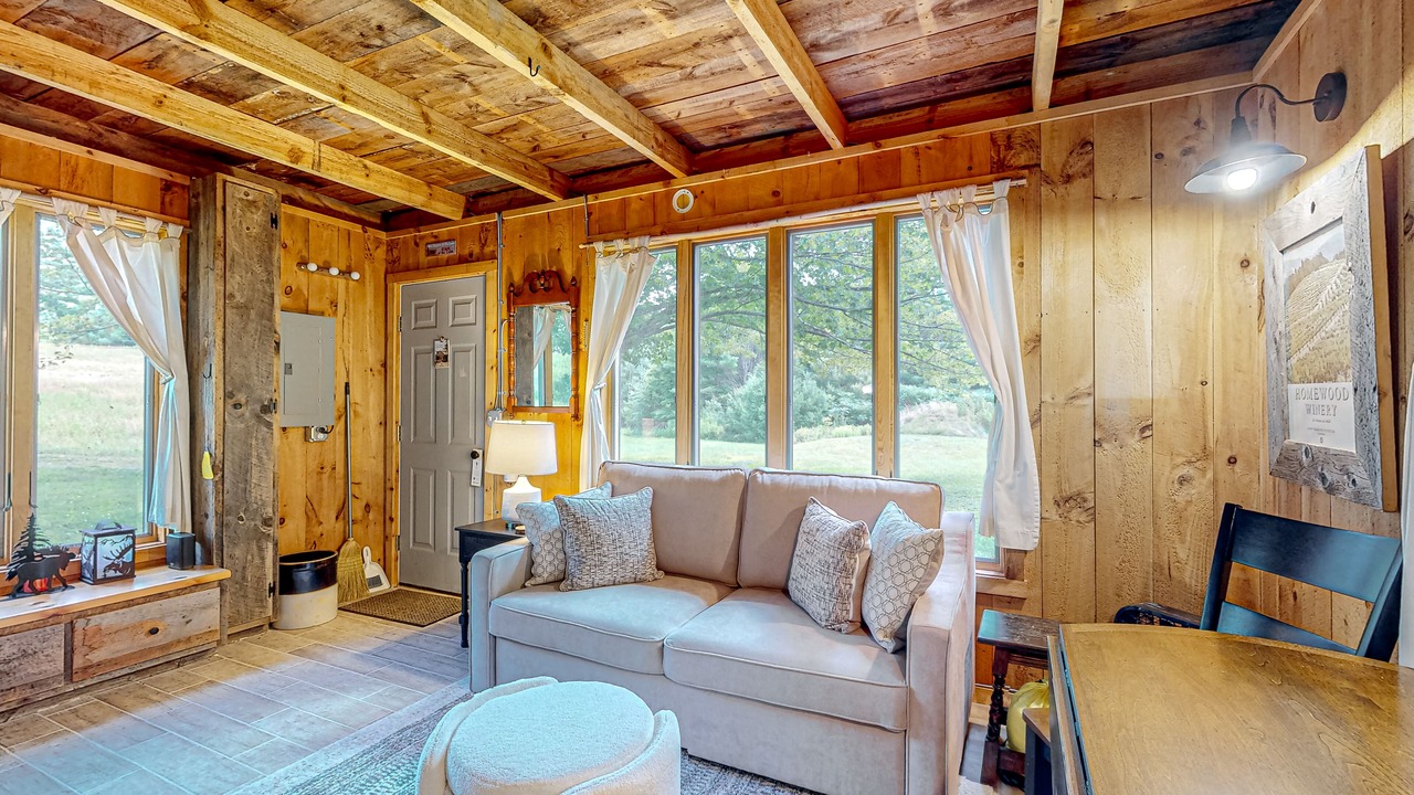 Photo of Livingroom in Hartland Four Corners