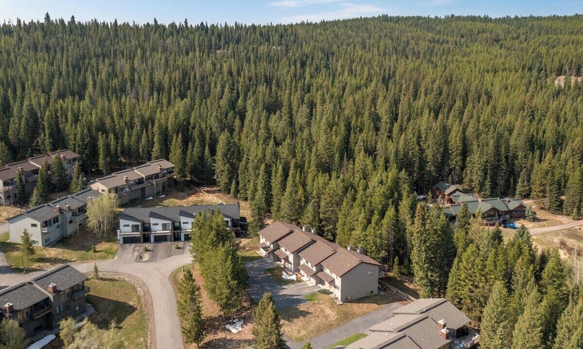 Photo of Others in Big Sky