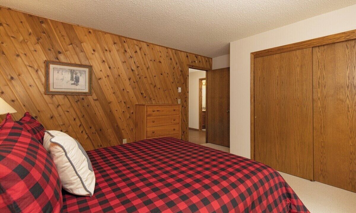 Photo of Others in Big Sky