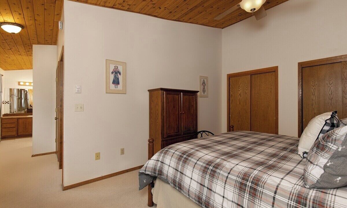 Photo of Others in Big Sky