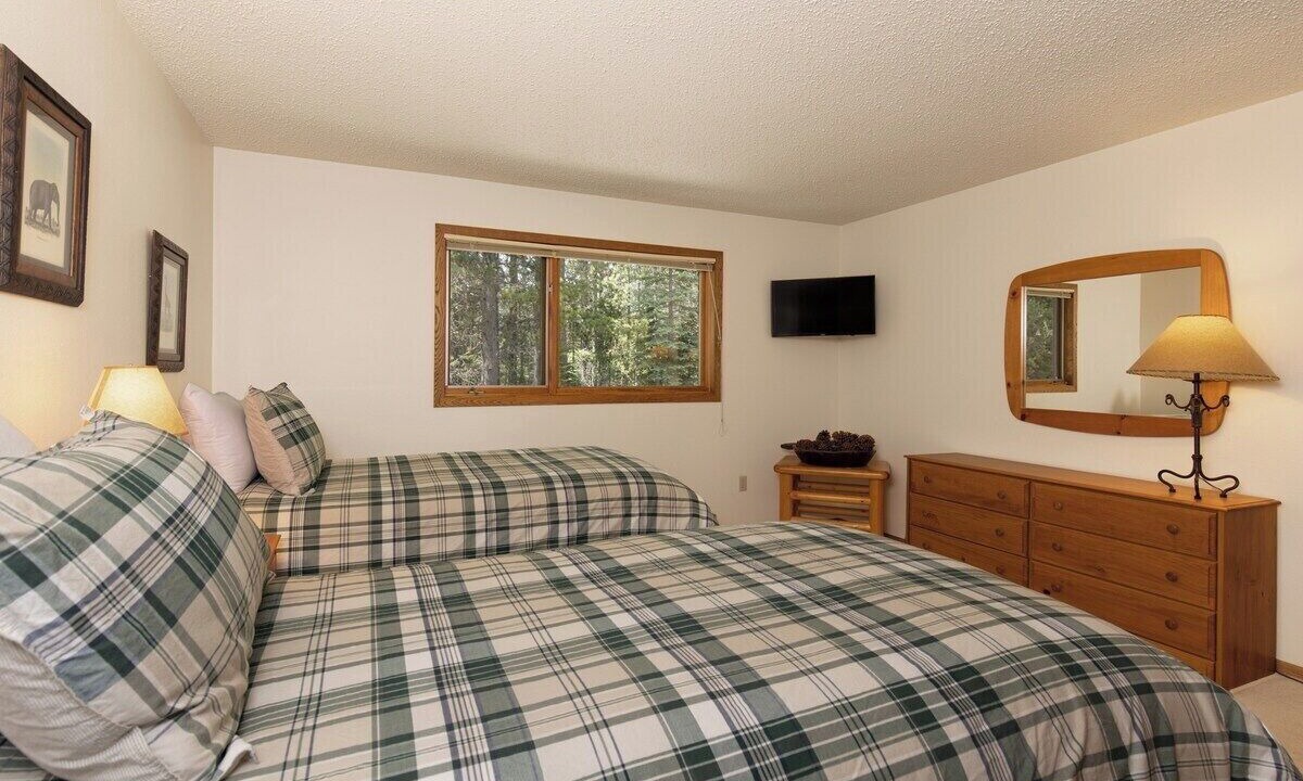 Photo of Others in Big Sky