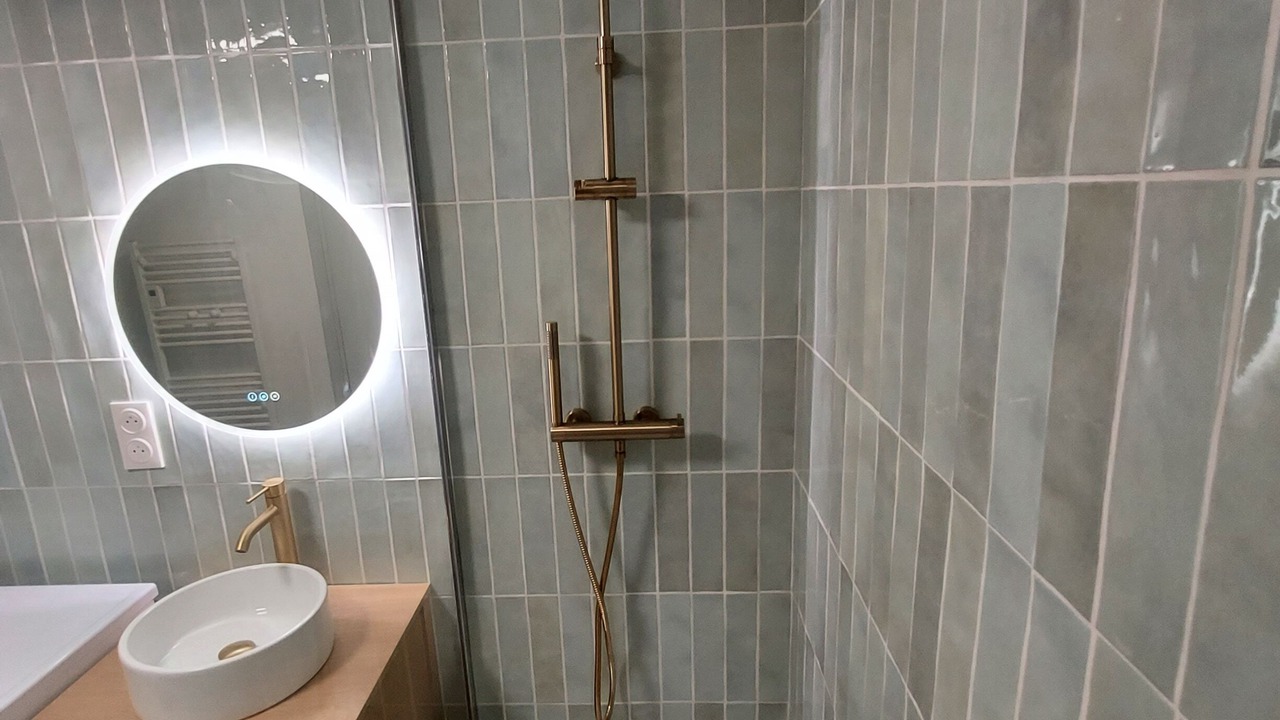 Photo of Bathroom in Avignon City Centre