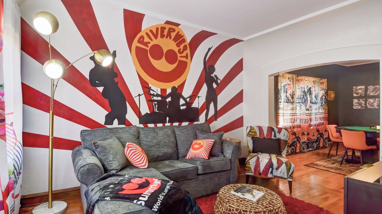 Photo of Livingroom in Riverwest