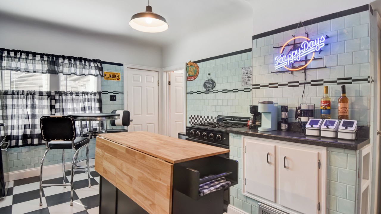 Photo of Others in Riverwest