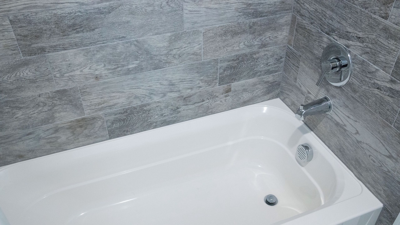 Photo of Bathroom in Ampere