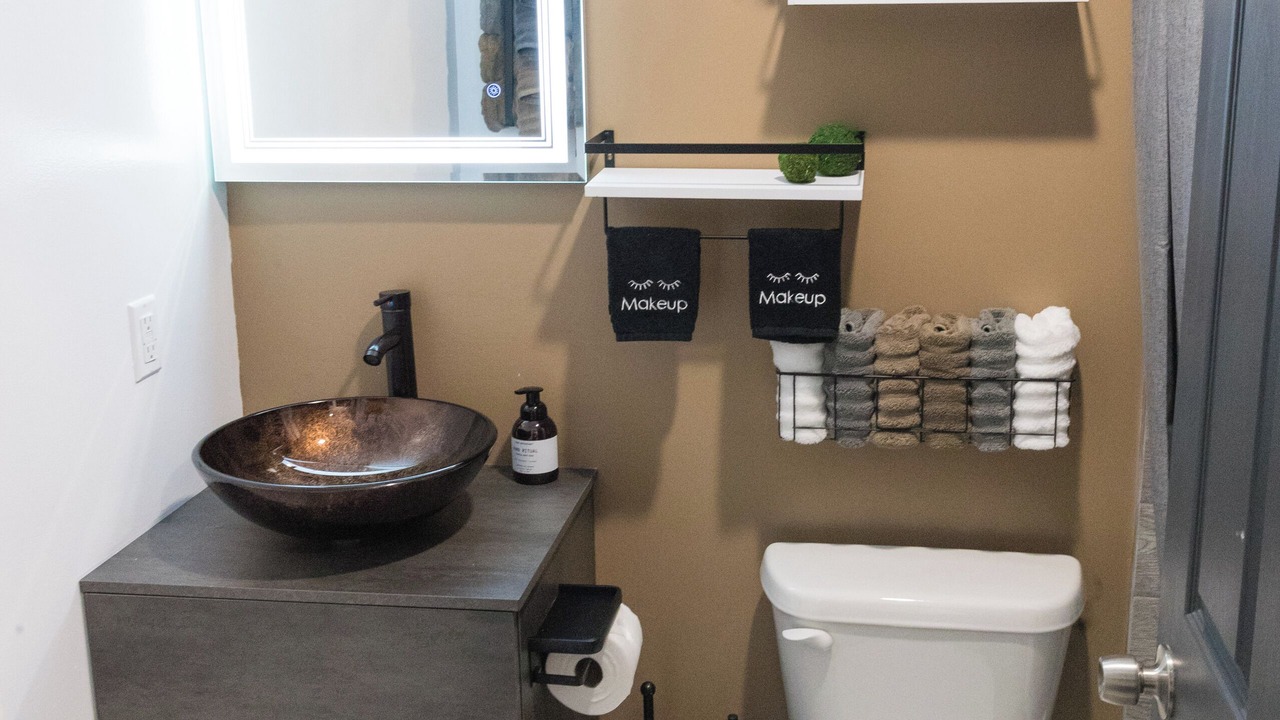 Photo of Bathroom in Ampere