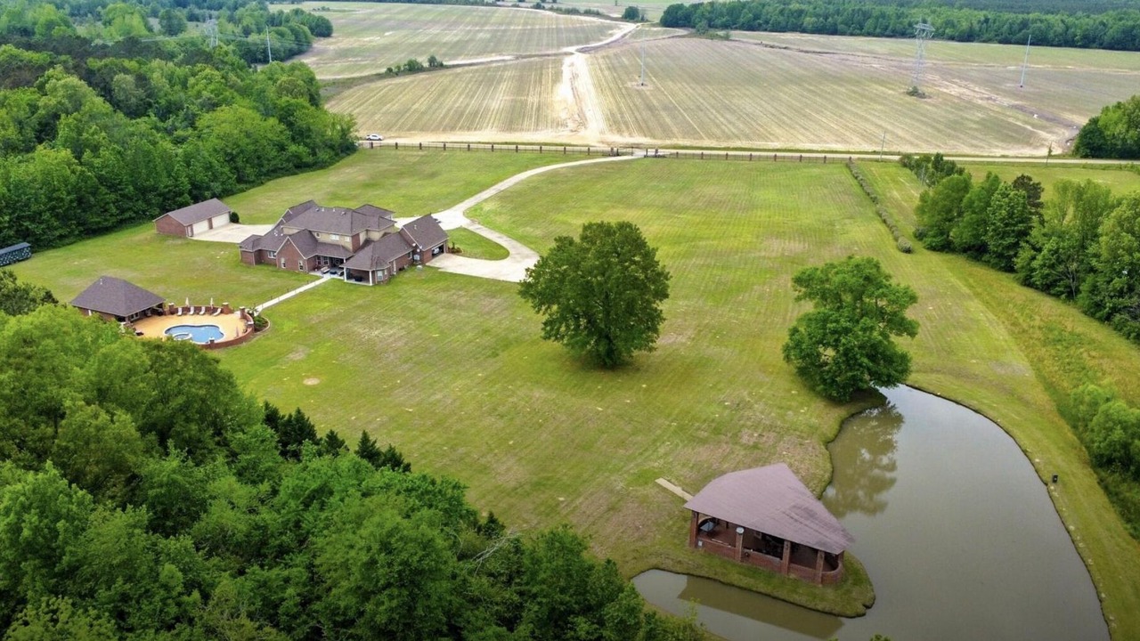 Photo of Outdoor in Tougaloo