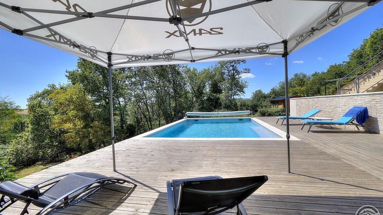 Photo of Outdoor in Charnay