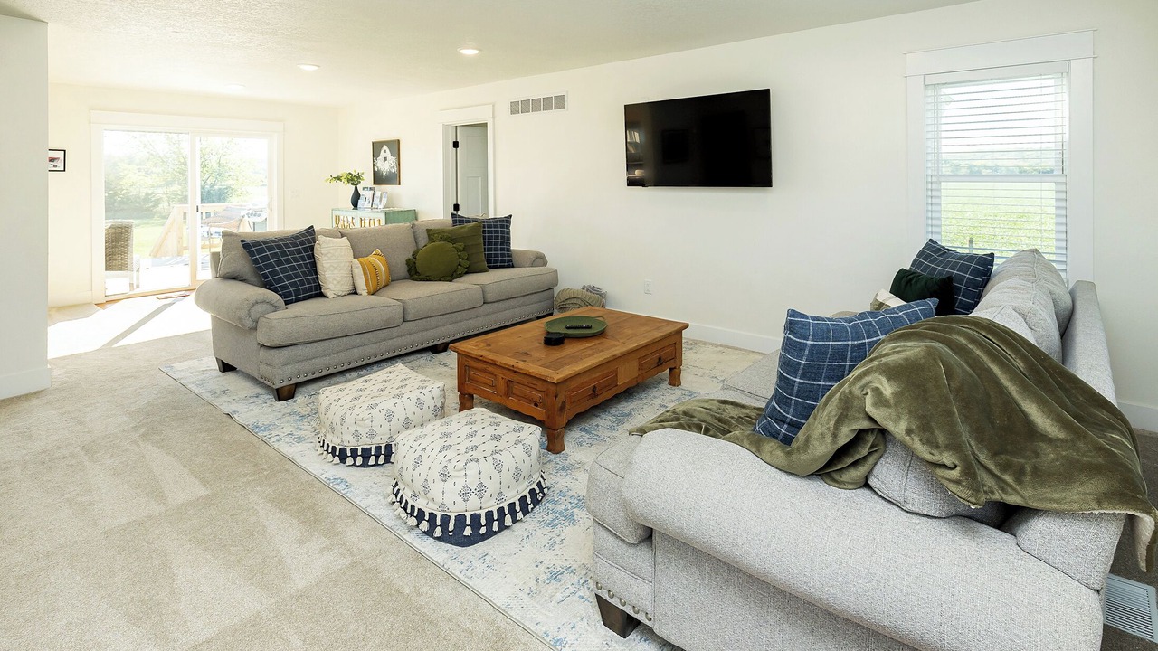 Photo of Livingroom in Winterset