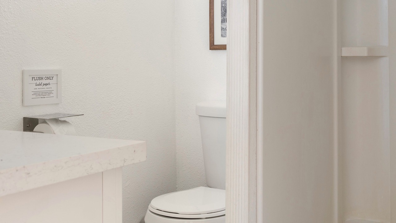 Photo of Bathroom in Ewa