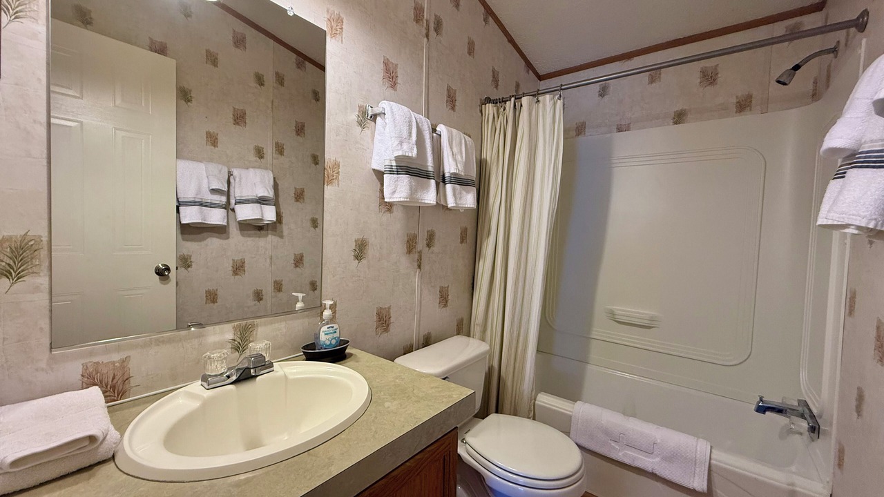 Photo of Bathroom in Carmine