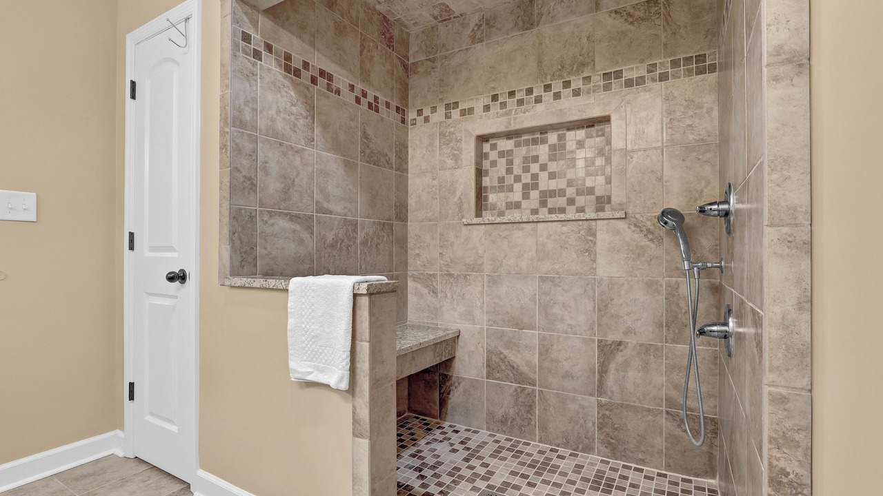 Photo of Bathroom in Hubert