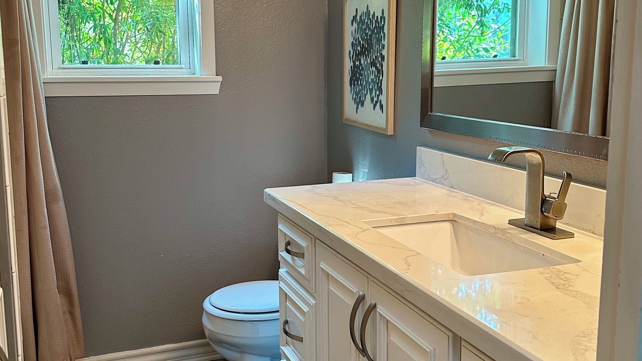Photo of Bathroom in Lafayette County