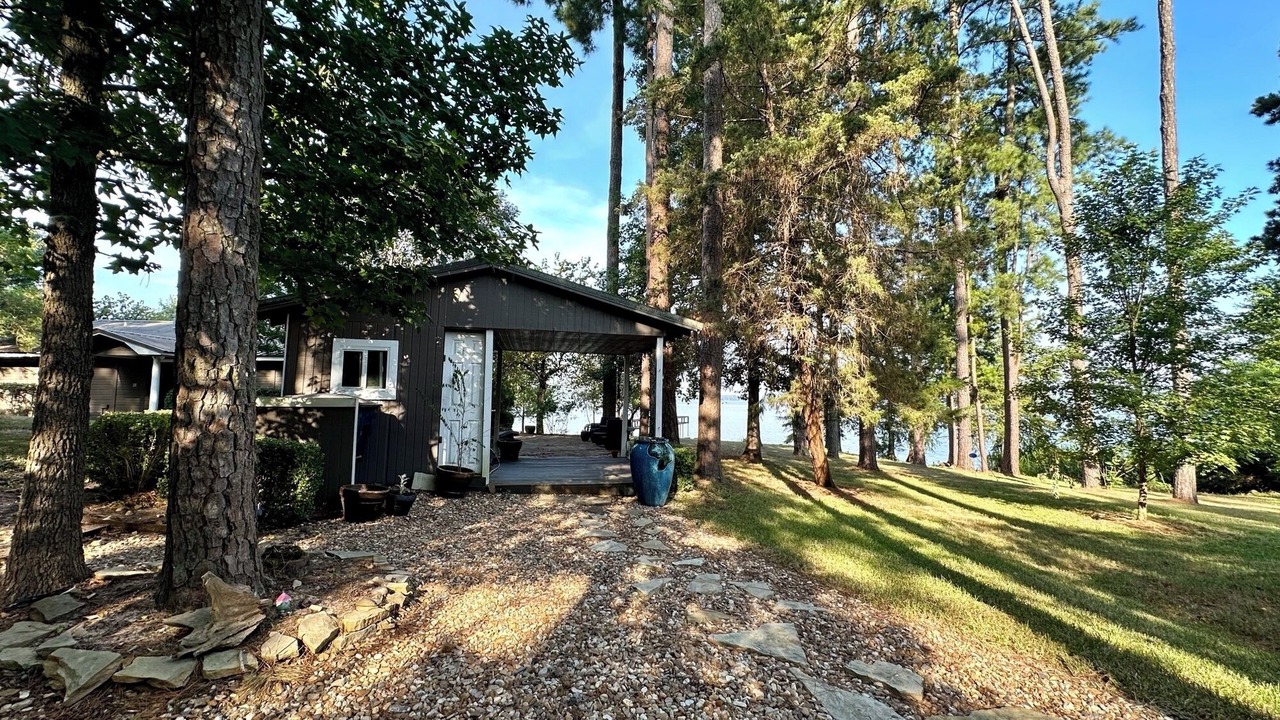 Photo of Outdoor in Lafayette County