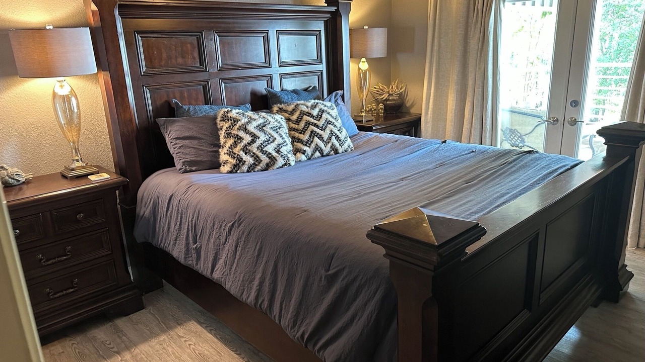Photo of Bedroom in Lafayette County