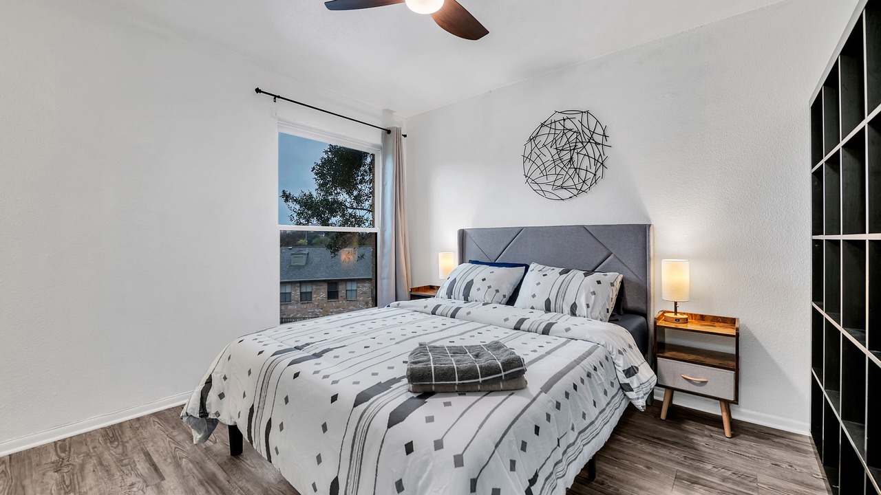 Photo of Bedroom in East Riverside - Oltorf