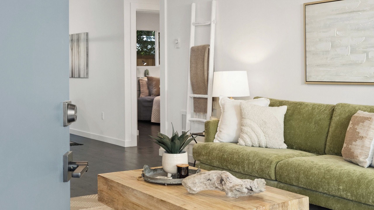 Photo of Livingroom in Hawthorne Hills