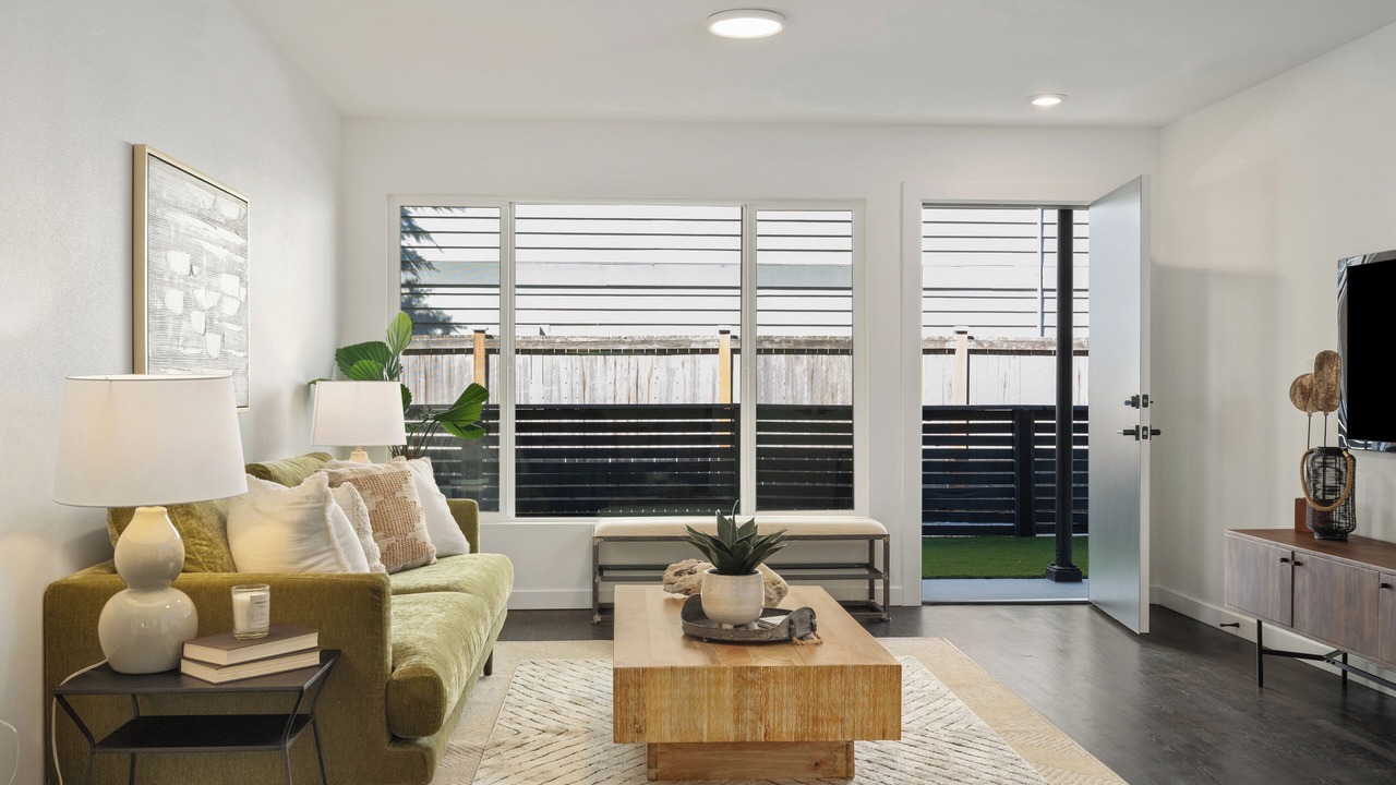 Photo of Livingroom in Hawthorne Hills